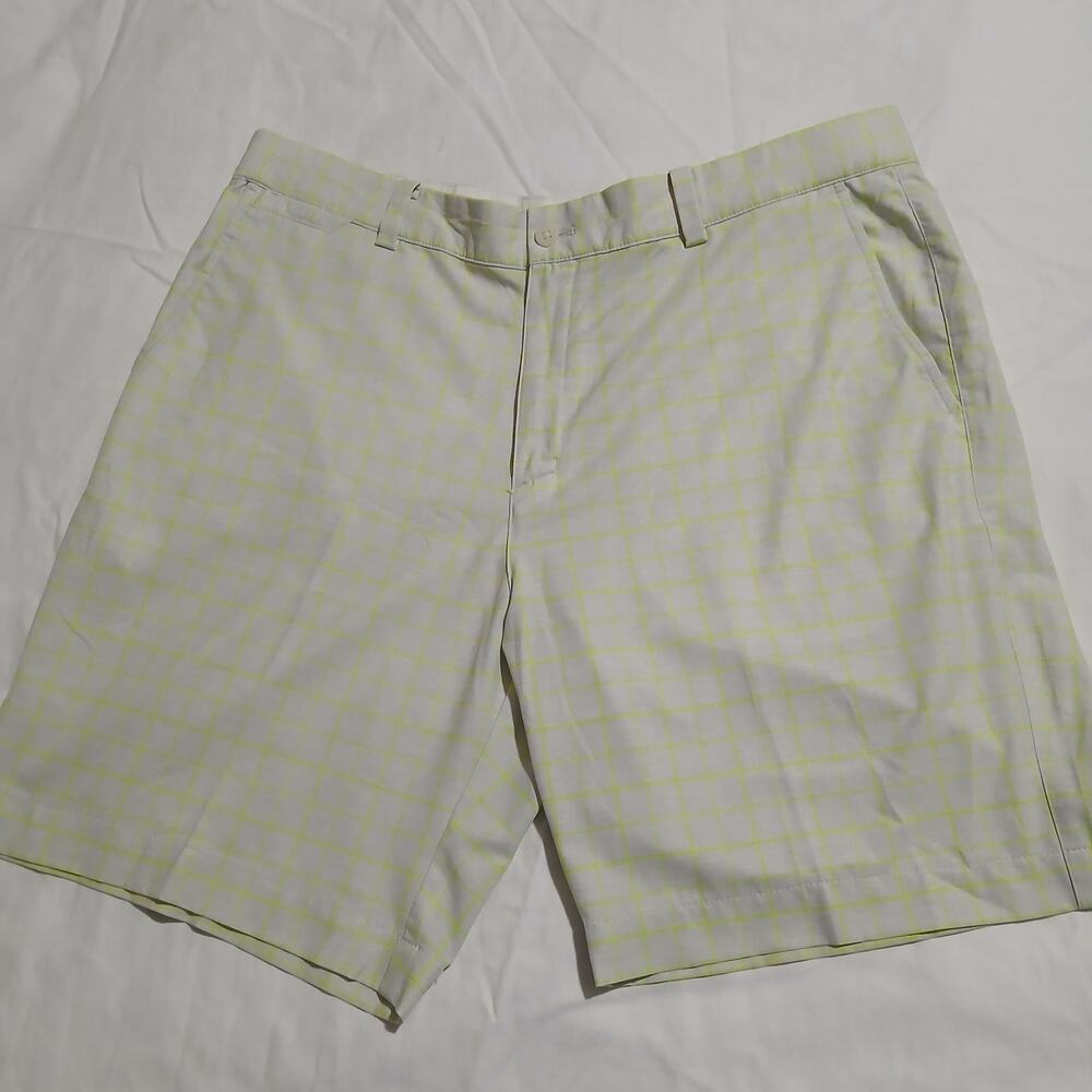 NIKE GOLF 35 Tour Performance Dri-Fit Shorts Cream/Lime Green Check 9" Inseam